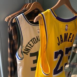 NBA LAKERS LEBRON JAMES